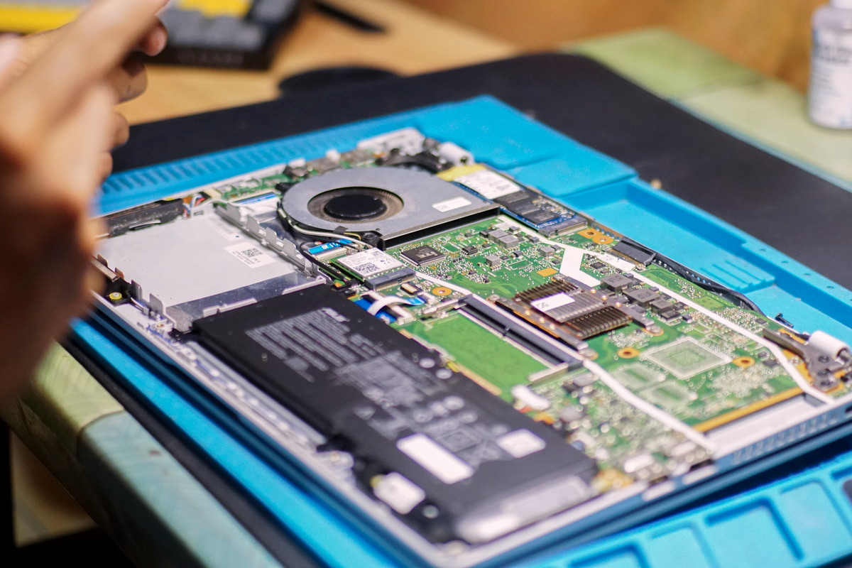 Desktop & Laptop Service in Chennai
